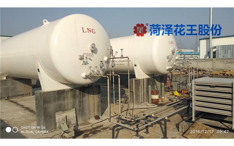 LNG儲罐罐底的制作安裝